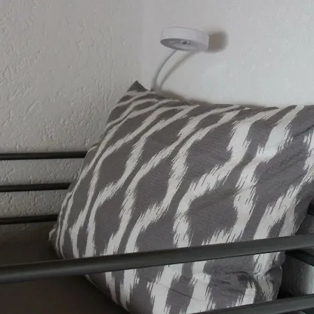 Apartman Schwarz-weiss Rust