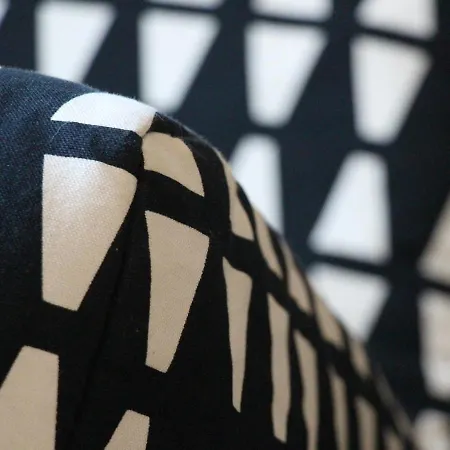 Schwarz-weiss Apartman Rust