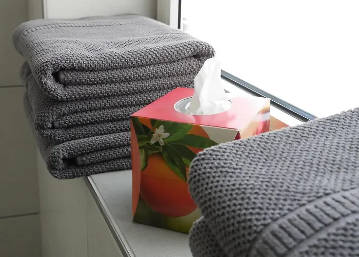 Schwarz-weiss アパート